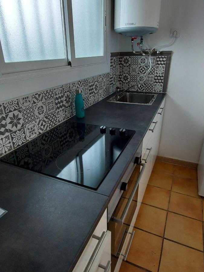 Apartamento Muy Tranquilo Con Piscina Apartment Tossa de Mar Luaran gambar
