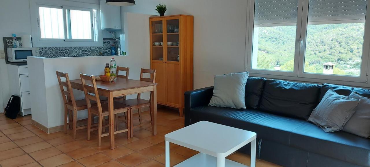 Apartamento Muy Tranquilo Con Piscina Apartment Tossa de Mar Luaran gambar
