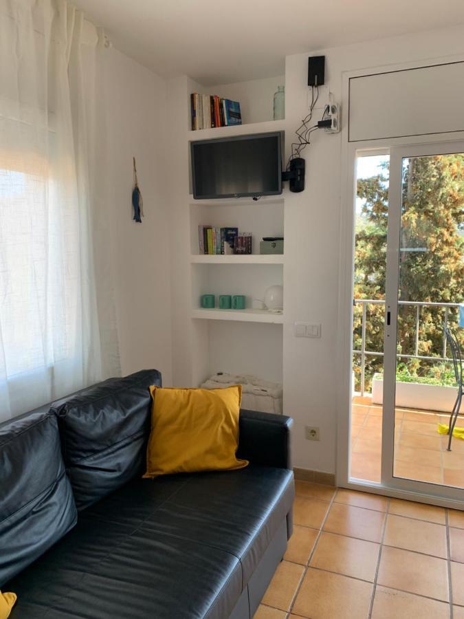 Apartamento Muy Tranquilo Con Piscina Apartment Tossa de Mar Luaran gambar